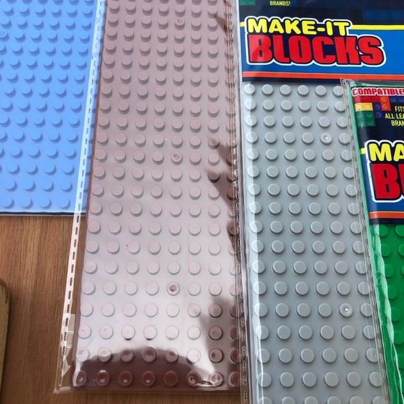 Lego Style Square Building Bases Set of 4 colorful - Picture 5 of 6